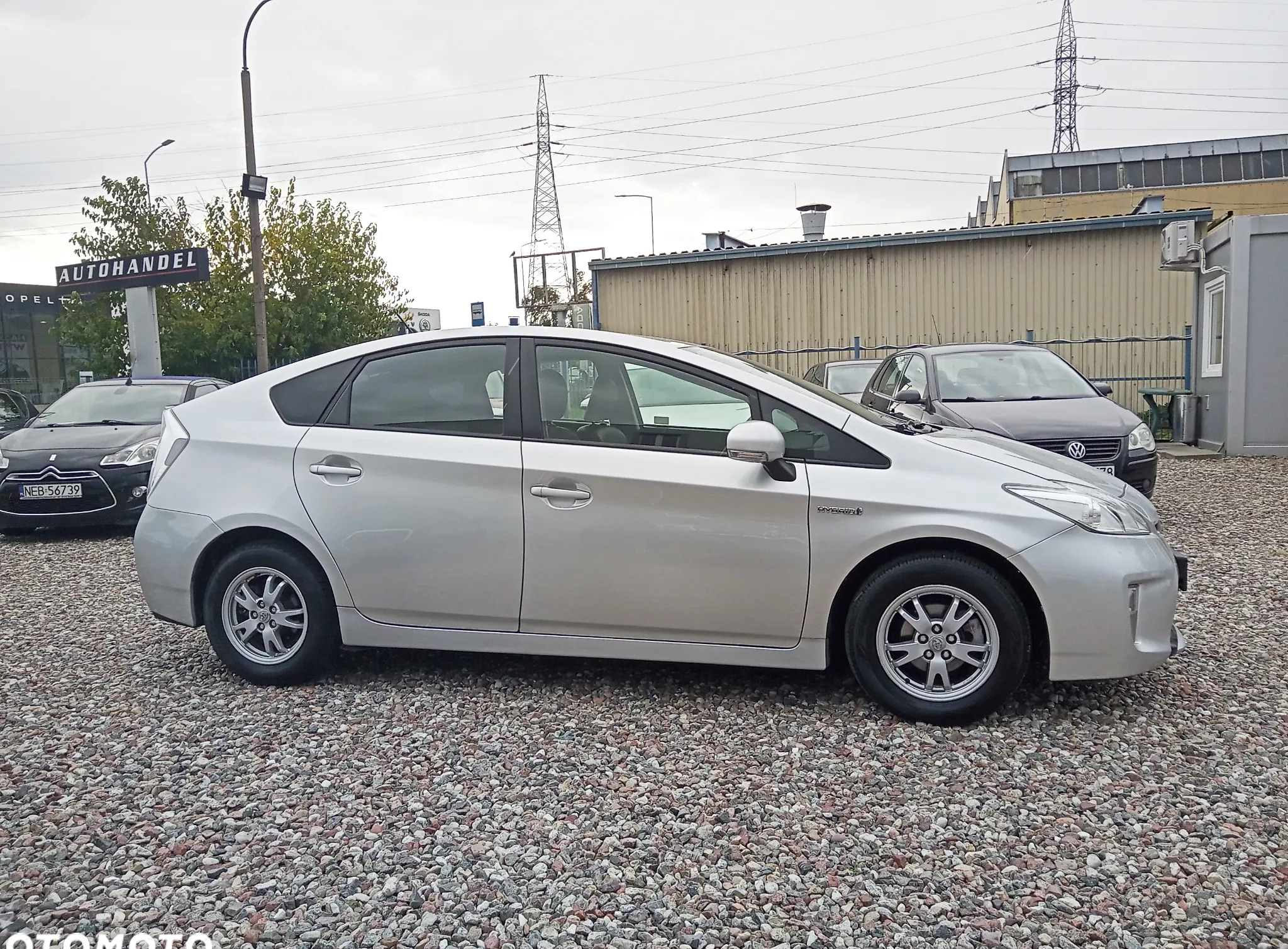 Toyota Prius cena 49900 przebieg: 142530, rok produkcji 2013 z Żnin małe 742